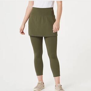 Zuda 2 In 1 Athletic Skirt Legging  Skirted Cropped Leggings Green 3X